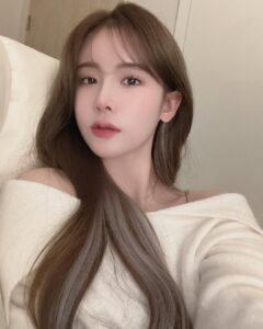 Kimmy – Verified Premium Chinese Escort